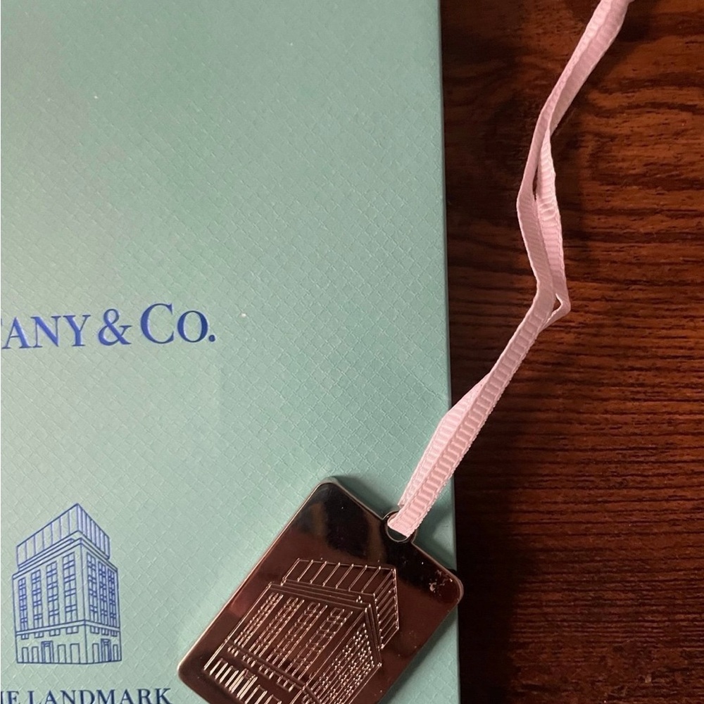 Tiffany& Co Landmark Gift Bag (charm included) 6”x5” - Picture 4 of 10